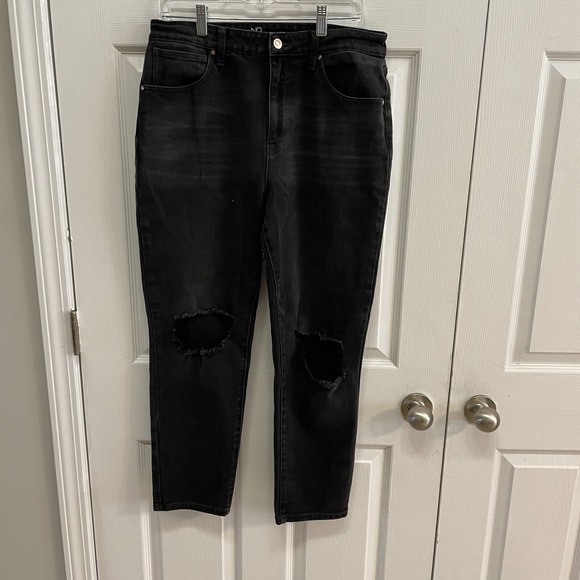 No Boundaries Denim - No‎ Boundaries High Rise Distressed Black Jeans Size 15